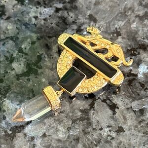 RARE Vintage Jackie Collins Panther Brooch Gold Tone Rhinestone Black Stone Crys